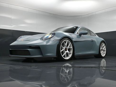 Certified 2024 Porsche 911 GT3 RS RWD image 20