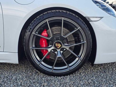 Used 2021 Porsche 718 Boxster GTS image 9