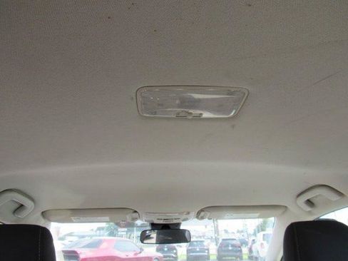 Used 2021 Toyota Corolla LE FWD image 22