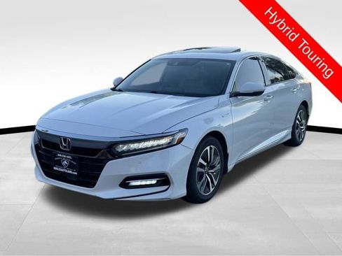 Used 2019 Honda Accord Touring image 3