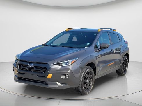 Used 2025 Subaru Crosstrek 2.5i Wilderness AWD/4WD image 2