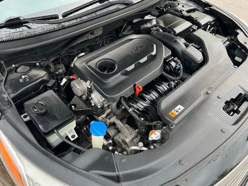 Used 2017 Hyundai Sonata SE FWD image 42