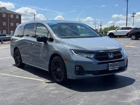 Certified 2026 Honda Odyssey Sport-L image 2