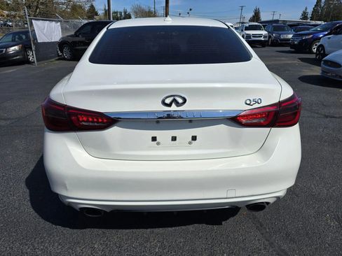 Used 2020 INFINITI Q50 Luxe image 4