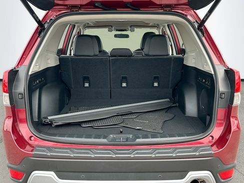 Used 2021 Subaru Forester Touring image 25