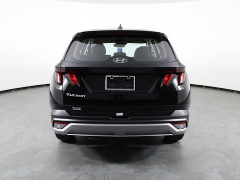Certified 2026 Hyundai Tucson SE image 11