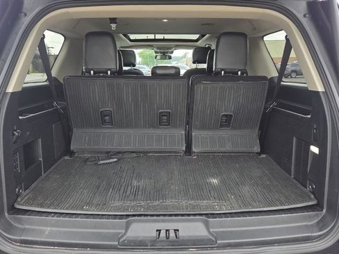 Used 2020 Ford Expedition Max Platinum AWD/4WD image 12