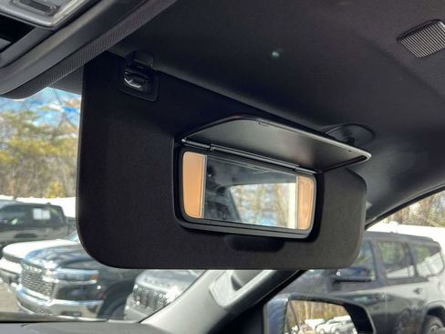 Used 2022 Chevrolet Tahoe LT w/ LT Signature Plus Package image 36