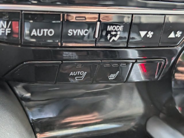 Used 2023 Acura MDX w/ Technology Package AWD/4WD image 31