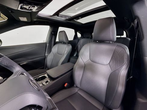 Certified 2025 Lexus RX 350 Premium Plus w/ Convenience Package image 11