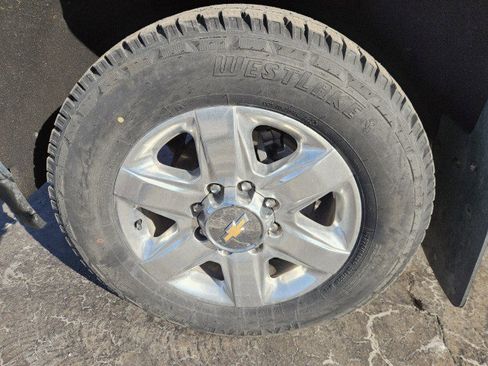 Used 2021 Chevrolet Silverado 3500 LTZ w/ LTZ Plus Package image 12