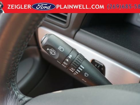 Used 2002 Ford Thunderbird RWD image 21