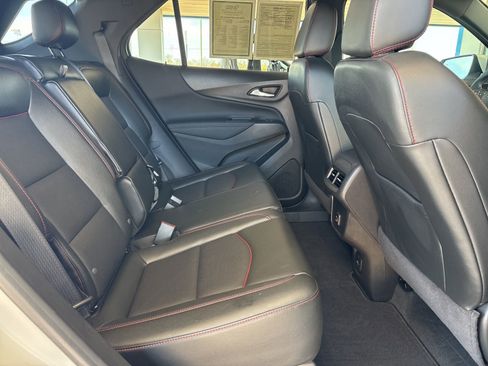 Certified 2024 Chevrolet Equinox RS w/ RS Leather Package image 19