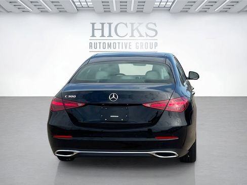 Used 2025 Mercedes-Benz C 300 Sedan image 6