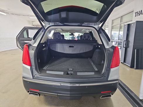 Used 2017 Cadillac XT5 Premium Luxury AWD/4WD image 15
