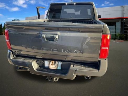 Used 2024 Toyota Tacoma SR5 AWD/4WD image 6