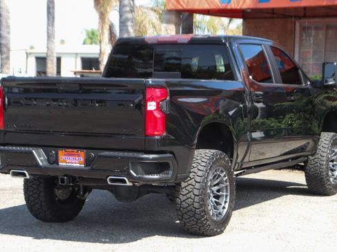 Used 2021 Chevrolet Silverado 1500 RST AWD/4WD image 11