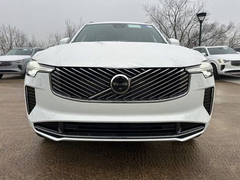 New 2026 Volvo XC90 B6 Plus w/ Protection Package image 2