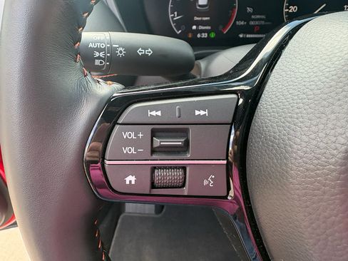 Certified 2026 Honda HR-V Sport image 13
