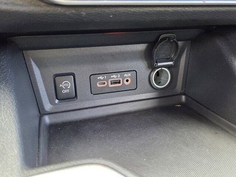 Used 2024 Nissan Sentra SV FWD image 21