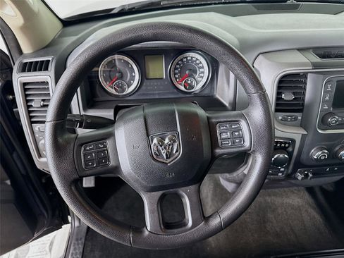 Used 2016 RAM 1500 Express image 12