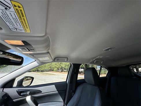 Used 2023 Mitsubishi Eclipse Cross SE image 22