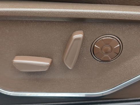 Used 2025 Ford F350 King Ranch w/ Chrome Package AWD/4WD image 30