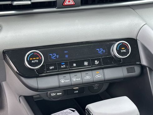 New 2026 Hyundai Elantra Sport FWD image 31