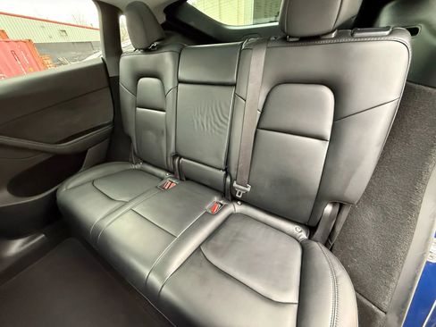 Used 2023 Tesla Model Y Long Range image 17