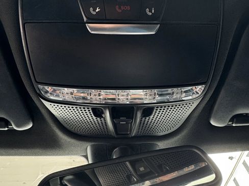 Used 2018 Mercedes-Benz C 300 Sedan image 39