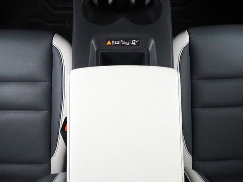 Used 2024 Honda Prologue Touring image 25