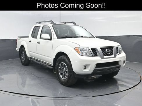 Used 2020 Nissan Frontier PRO-4X w/ Pro-4x Utility Package AWD/4WD image 2