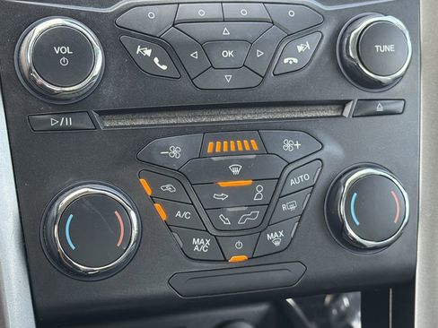 Used 2017 Ford Fusion S FWD image 21