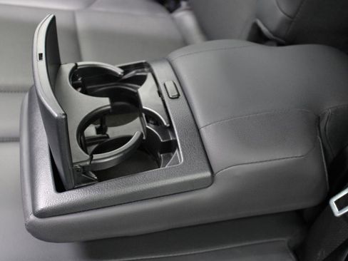 Used 2017 Lexus GX 460 image 41