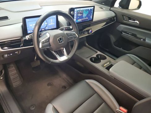 Used 2024 Honda Prologue Touring image 2