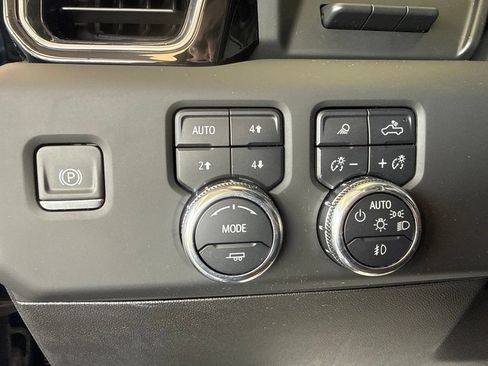 Used 2025 GMC Sierra 1500 Denali Ultimate AWD/4WD image 14
