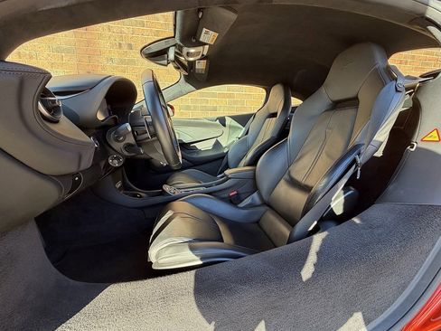 Used 2019 McLaren 570S Coupe image 5