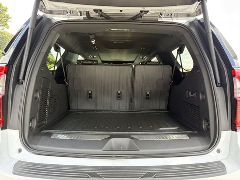 New 2026 GMC Yukon XL Denali w/ Sun & Power Step Package AWD/4WD image 19