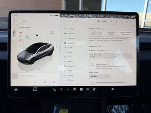 Used 2024 Tesla Model 3 Long Range RWD image 19