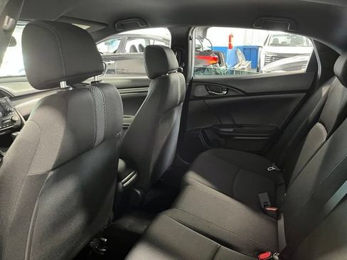 Used 2018 Honda Civic Sport image 17