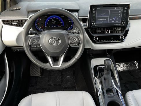 Used 2022 Toyota Corolla XSE image 10