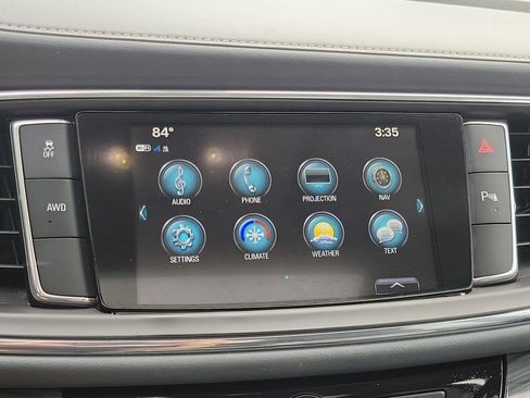 Used 2019 Buick Enclave Essence AWD/4WD image 28