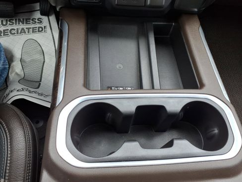 Used 2020 GMC Sierra 2500 Denali w/ Denali Ultimate Package image 15