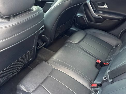 Used 2020 Mercedes-Benz A 220 image 6