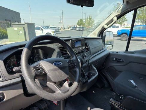 Used 2025 Ford Transit 250 Low Roof w/ Exterior Upgrade Package RWD image 9