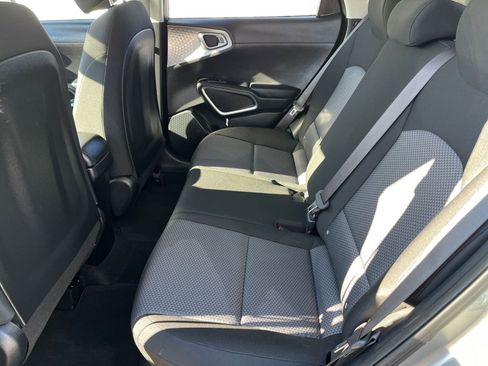 Used 2025 Kia Soul LX w/ LX Technology Package image 22