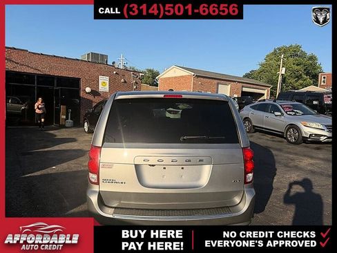 Used 2020 Dodge Grand Caravan GT FWD image 4