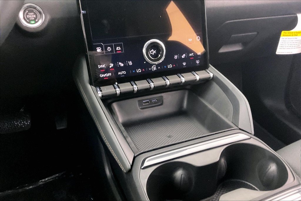 New 2027 GMC Terrain AT4 w/ Convenience Package III AWD/4WD image 7