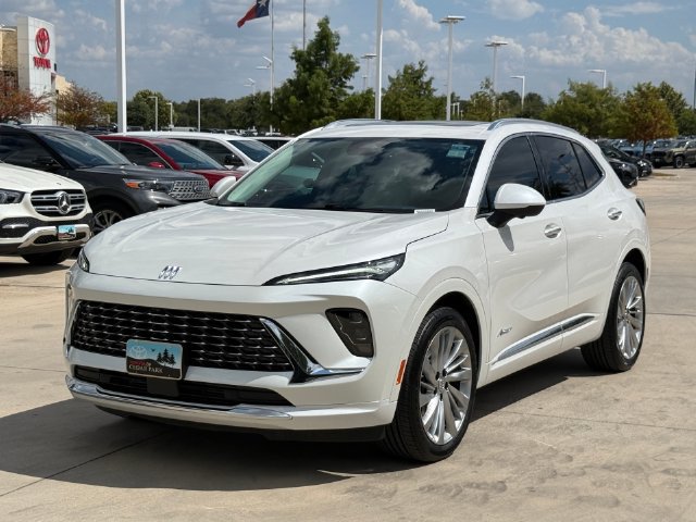 Used 2024 Buick Envision Avenir AWD/4WD image 9