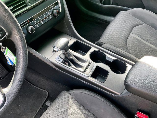 Used 2016 Kia Optima LX FWD image 15